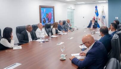 Acuerdan en RD medidas para garantizar el flujo de productos Acuerdan en RD medidas para garantizar el flujo de productos