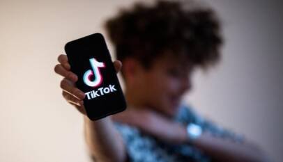 Australia amenaza con sanciones a TikTok, Instagram y YouTube por permitir el acceso de menores de edad