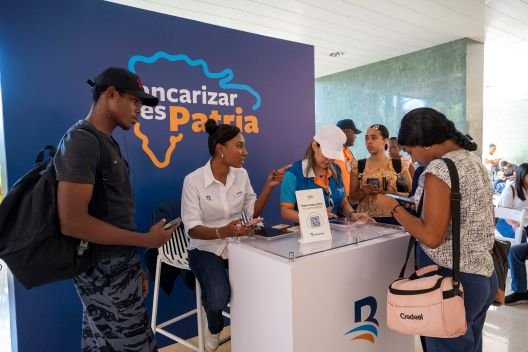 Banreservas en jornadas de bancarización para estudiantes imagen