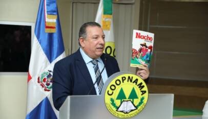 COOPNAMA reconoce trayectoria y aportes del médico y filántropo Cruz Jiminián y del profesor Melanio Hernández, autor del libro Nacho COOPNAMA reconoce trayectoria y aportes del médico y filántropo Cruz Jiminián y del profesor Melanio Hernández, autor del libro Nacho