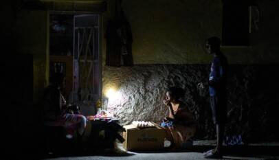 Hasta un 60% de Cuba quedará este lunes sin electricidad; Rusia intenta aliviar la crisis tras llegada de un petrolero