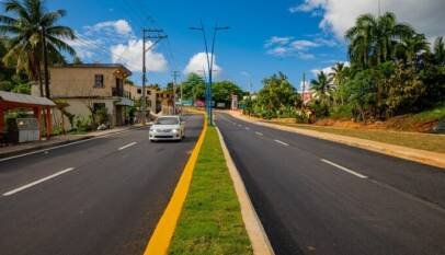 Presidente Abinader inaugura ampliación a cuatro vías de la entrada a Samaná que beneficia más de 110,000 personas y fortalece el turismo de la zona