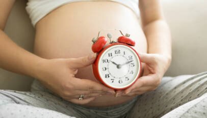 Cada vez más mujeres tienen hijos más tarde: aquí algunos consejos para aumentar las probabilidades de tener un embarazo sano