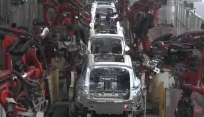 China avanza hacia la electrificación mientras le inquieta el riesgo en el estrecho de Ormuz