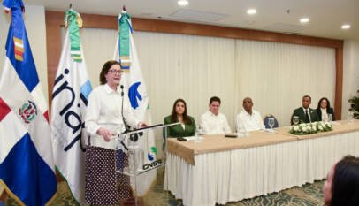 CNSS y el INAP finalizan capacitación en Seguridad Social