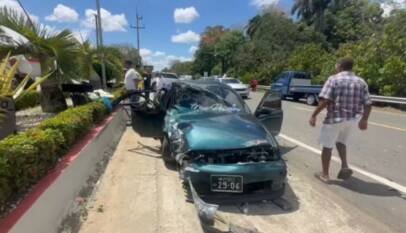 Cuatro heridos en accidente de tránsito en la carretera San Francisco–Nagua Cuatro heridos en accidente de tránsito en la carretera San Francisco–Nagua
