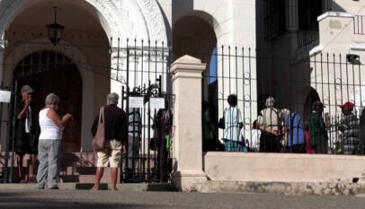 Cuba: las iglesias refuerzan su rol social en medio de la crisis Cuba: las iglesias refuerzan su rol social en medio de la crisis