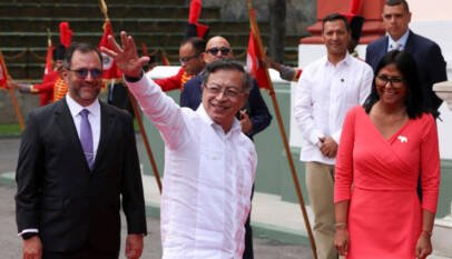 Delcy Rodríguez recibe a Petro en Caracas, cooperación y «desafíos fronterizos» en el centro de la agenda