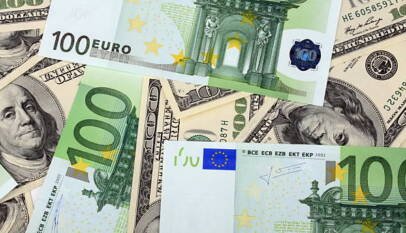 Dólar bajó 18 cts. y el euro 25; eran vendidos .68 y .53