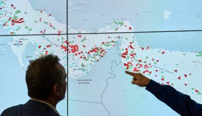 🔴 En directo: Irán amenaza con declarar «aliado del enemigo» a cualquier buque que se acerque al estrecho de Ormuz 🔴 En directo: Irán amenaza con declarar «aliado del enemigo» a cualquier buque que se acerque al estrecho de Ormuz