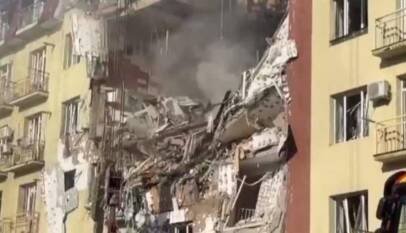 Guerra en Ucrania: ataque ruso afecta edificios residenciales, al menos tres personas murieron