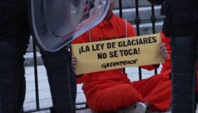 «La ley de glaciares no se toca»: protestas en Argentina por posible modificación de la norma «La ley de glaciares no se toca»: protestas en Argentina por posible modificación de la norma