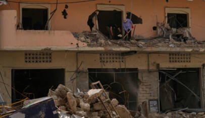 La muerte de un casco azul francés en Líbano tensa la relación entre París y Beirut La muerte de un casco azul francés en Líbano tensa la relación entre París y Beirut