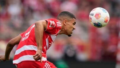 Marie-Louise Eta hace historia y dirige su primer partido al frente del Unión Berlín