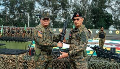 Ministerio de Defensa entrega moderno equipamiento al Ejército de República Dominicana para fortalecer capacidades operativas Ministerio de Defensa entrega moderno equipamiento al Ejército de República Dominicana para fortalecer capacidades operativas