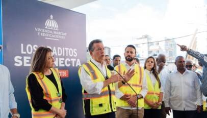 Ministro Bisonó presenta proyecto de integración vial y urbana en Los Praditos para mejorar la movilidad y recuperar espacios públicos
