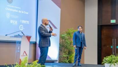 Ministro Ito Bisonó presenta en ACOPROVI avances de la modernización de la permisología; gremio valora el trabajo conjunto