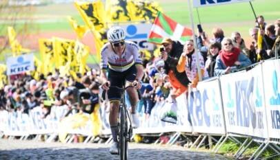 Pogačar conquista su tercer Tour de Flandes al imponerse en solitario Pogačar conquista su tercer Tour de Flandes al imponerse en solitario