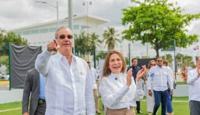Presidente Abinader y alcaldesa Carolina Mejía inauguran Malecón Deportivo, que será desde ahora el punto de encuentro del deporte dominicano Presidente Abinader y alcaldesa Carolina Mejía inauguran Malecón Deportivo, que será desde ahora el punto de encuentro del deporte dominicano