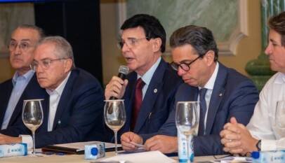 Presidente Luis Abinader anuncia que el Gobierno mantendrá sin variación precios de los combustibles para la presente semana