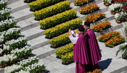 «Que quienes pueden librar guerras, elijan la paz»: el llamado de León XIV en su primera Pascua como papa «Que quienes pueden librar guerras, elijan la paz»: el llamado de León XIV en su primera Pascua como papa
