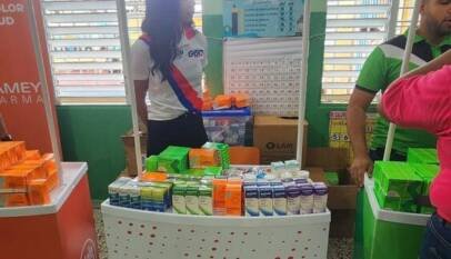 Raymond Rodríguez y Fundación GBC realizan operativo médico integral en Arroyo Hondo