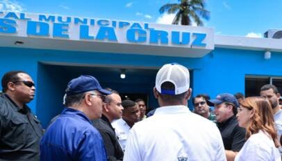SNS interviene hospital afectado por lluvias para asegurar servicios SNS interviene hospital afectado por lluvias para asegurar servicios