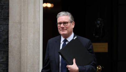 Starmer contra las cuerdas: el premier afirma que no fue informado de antecedentes de Mandelson, vinculado con Epstein Starmer contra las cuerdas: el premier afirma que no fue informado de antecedentes de Mandelson, vinculado con Epstein