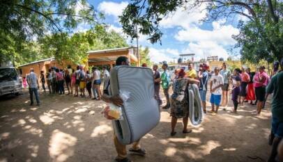 Voluntariado Banreservas asiste a familias afectadas por inundaciones en varias provincias