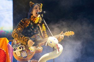 17 canciones para concientizar sobre la salud mental: ‘La de Dios’, ‘Estamos bien’, ‘Calma’ y más 17 canciones para concientizar sobre la salud mental: ‘La de Dios’, ‘Estamos bien’, ‘Calma’ y más