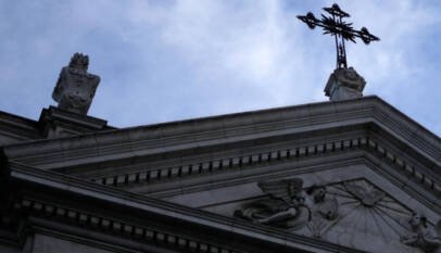 800 millones de dólares para lavar el dolor: Arquidiócesis de Nueva York indemniza a víctimas de abuso sexual