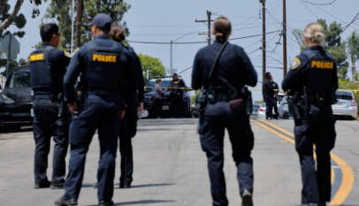 Al menos cinco muertos en un tiroteo en una mezquita en San Diego (EE. UU.)