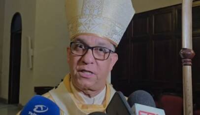 Arzobispo de Santiago expresa preocupación por feminicidios y llama a fortalecer los valores familiares