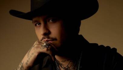 Christian Nodal alza la ‘Bandera Blanca’ en nuevo álbum: Todas las canciones, clasificadas