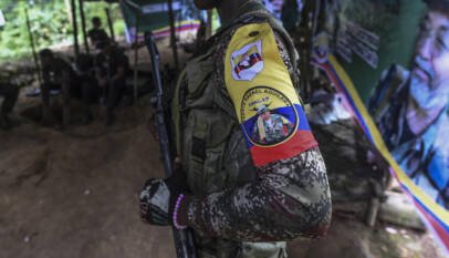 Colombia investiga combate entre disidencias de las FARC que habría dejado «múltiples víctimas» de esos grupos Colombia investiga combate entre disidencias de las FARC que habría dejado «múltiples víctimas» de esos grupos