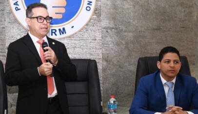 Diputados del PRM aprueban posponer elección autoridades Diputados del PRM aprueban posponer elección autoridades
