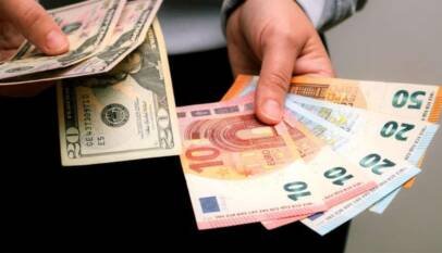Dólar subió 17 cts. y euro bajó 5; eran vendidos .53 y .61 Dólar subió 17 cts. y euro bajó 5; eran vendidos .53 y .61