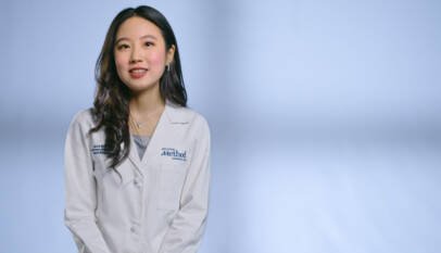 El arte y la ciencia se unen para restaurar las heridas de un sobreviviente de cáncer
