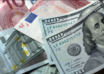 El dólar bajó 31 cts. y el euro 16; eran vendidos .25 y .51 El dólar bajó 31 cts. y el euro 16; eran vendidos .25 y .51