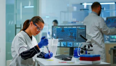 “El fin del medicamento universal”: farmacéuticas aceleran revolución con IA y terapias diseñadas para cada paciente “El fin del medicamento universal”: farmacéuticas aceleran revolución con IA y terapias diseñadas para cada paciente