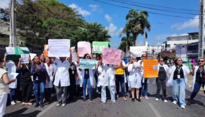 Empleados de Promese/Cal en Santiago exigen mejoras salariales y otras demandas