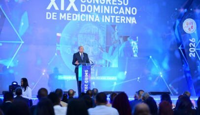 Exaltan al doctor Fausto Hiraldo Zabala por sus aportes a la medicina interna en República Dominicana