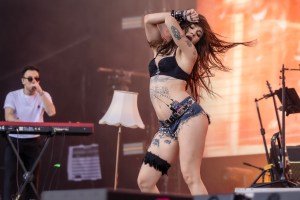 Gloria Trevi, Jonas Brothers, Louis Tomlinson y más: Las 10 mejores actuaciones de Tecate Emblema 2026, clasificadas Gloria Trevi, Jonas Brothers, Louis Tomlinson y más: Las 10 mejores actuaciones de Tecate Emblema 2026, clasificadas