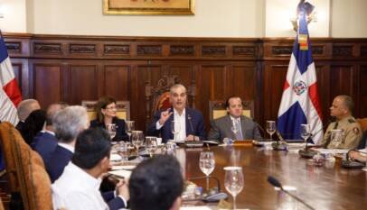 Gobierno anuncia medidas de austeridad para enfrentar impacto de crisis en Medio Oriente