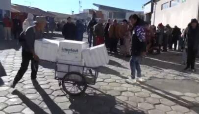 Gobierno de Bolivia habilita puente aéreo para hacer frente a desabastecimiento de alimentos