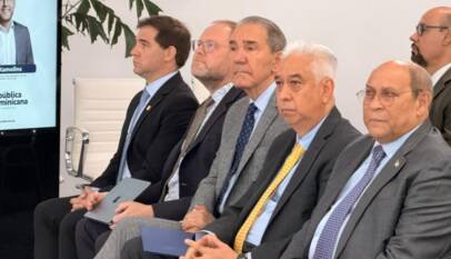 Gobierno impulsa reforma educativa enfocada en tecnología y empleos del futuro Gobierno impulsa reforma educativa enfocada en tecnología y empleos del futuro
