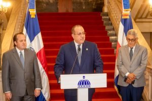 Gobierno restringe publicidad, viáticos, reduce 50% a partidos Gobierno restringe publicidad, viáticos, reduce 50% a partidos