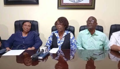 Gremios de enfermería otorgan compás de espera tras apertura de diálogo con el Gobierno