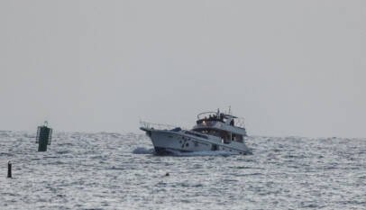 Israel enfrenta nuevas críticas internacionales por el trato a detenidos de la flotilla hacia Gaza