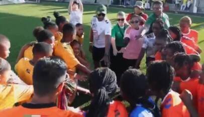 La banda U2 acompañó a jóvenes sin hogar en la ‘Street Child World Cup’ La banda U2 acompañó a jóvenes sin hogar en la ‘Street Child World Cup’